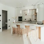 Villa Luxe Vista Lakeside *