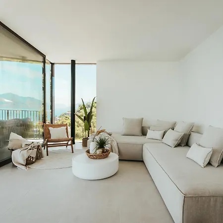 ヴィラ Luxe Vista Lakeside *