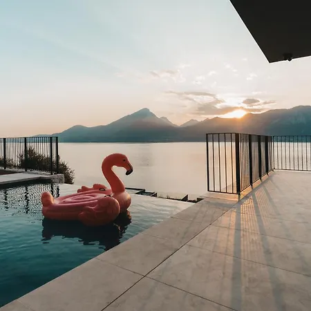 ヴィラ Luxe Vista Lakeside *