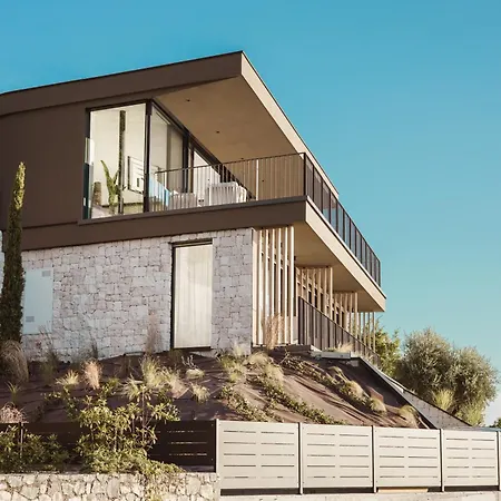 Villa Luxe Vista Lakeside *
