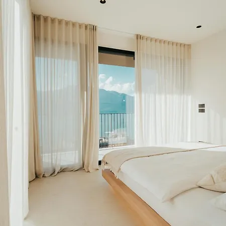 Luxe Vista Lakeside ヴィラ *